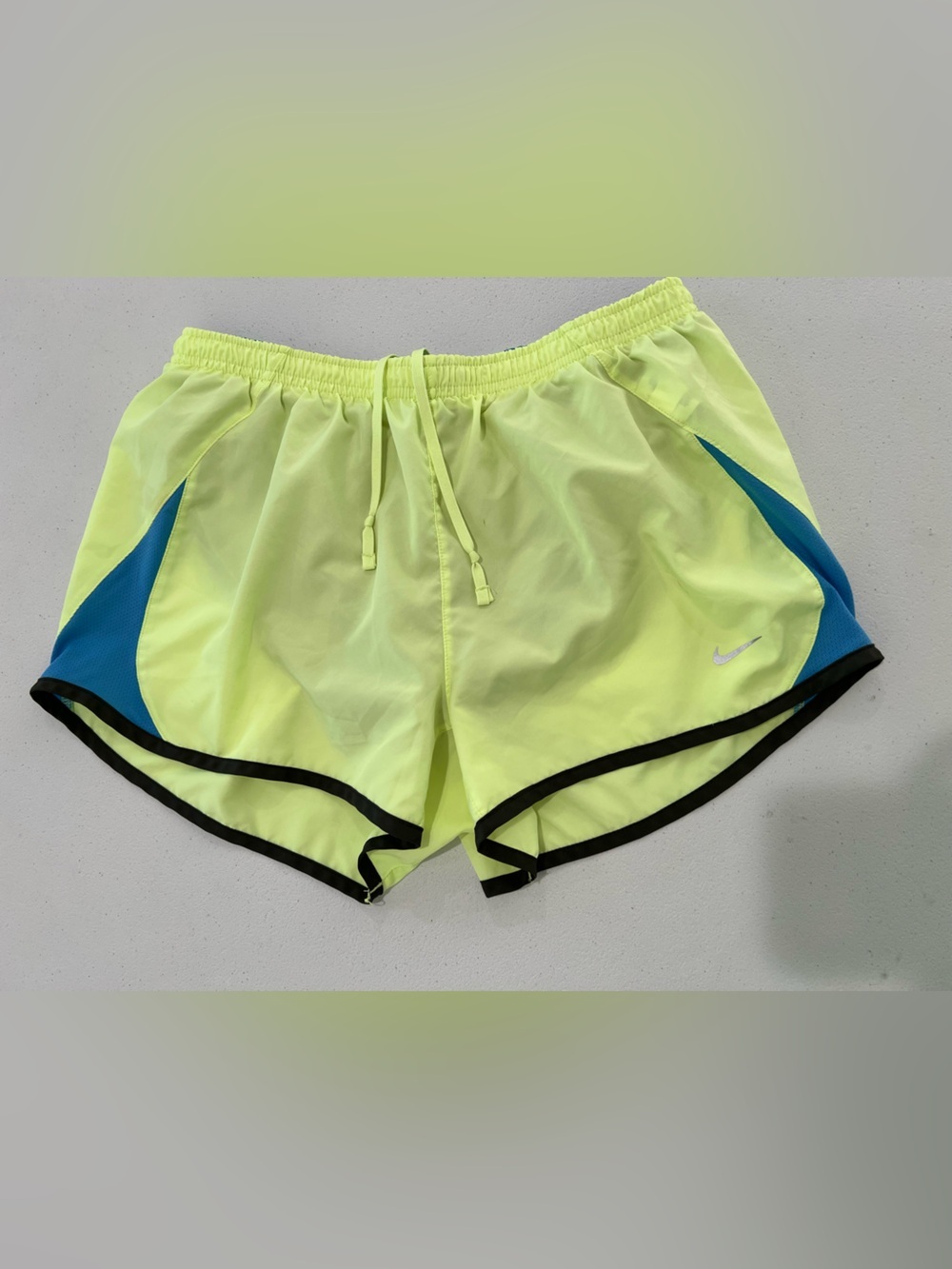 Nike Yellow/Blue Lightweight Women's Running Shorts M